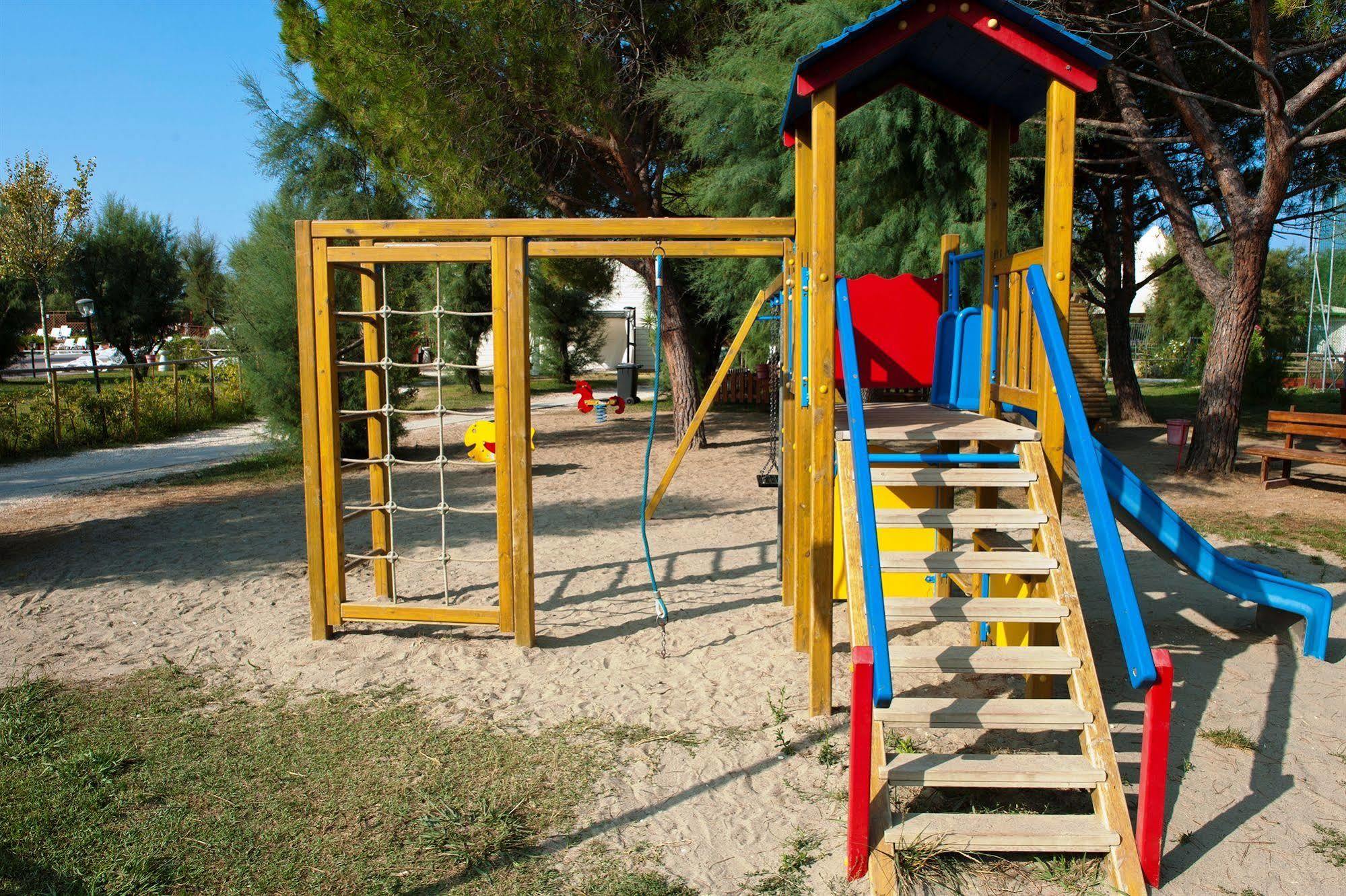 New Camping Le Tamerici Cecina  Exterior foto